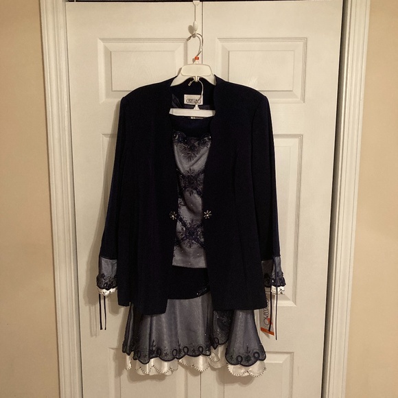 Carissimo Navy Blue Suit - Picture 5 of 9